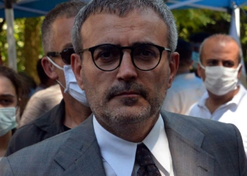 Mahir Ünal partisini eleştirenlere yanıt verdi