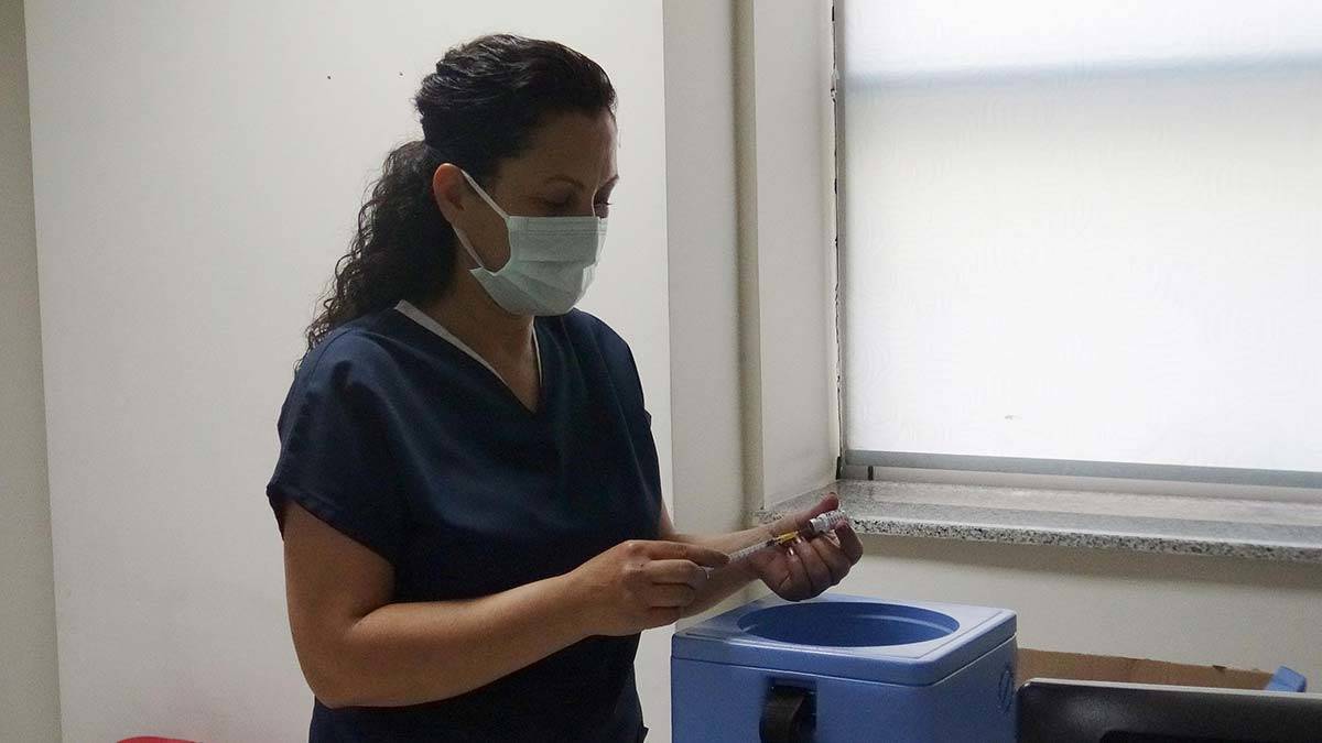 Maskesiz günler için aşı olun çağrısı