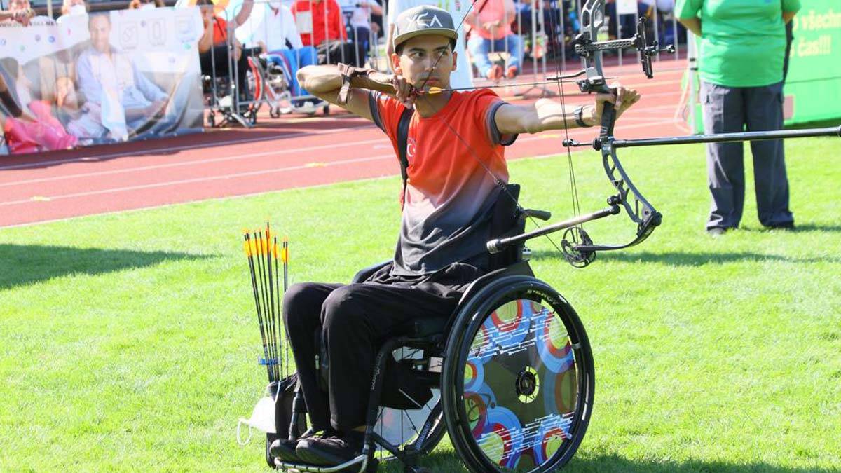 Milli okçu Caner Dünya Şampiyonu oldu