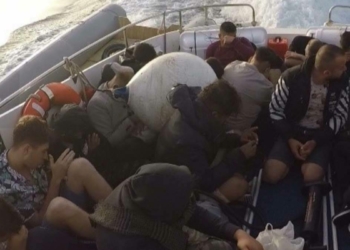 Muğla'da 25 Göçmen Kurtarıldı