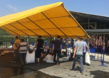 Sancaktepe Belediye Başkanı kavurma ve pilav dağıttı