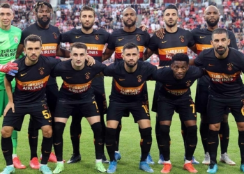 Sarı kırmızılılar büyük hezimete uğradı