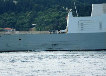 Rusya İngiltere Arası Gerilime Neden Olan İngiliz Savaş Gemisi Karadeniz'den Ayrıldı