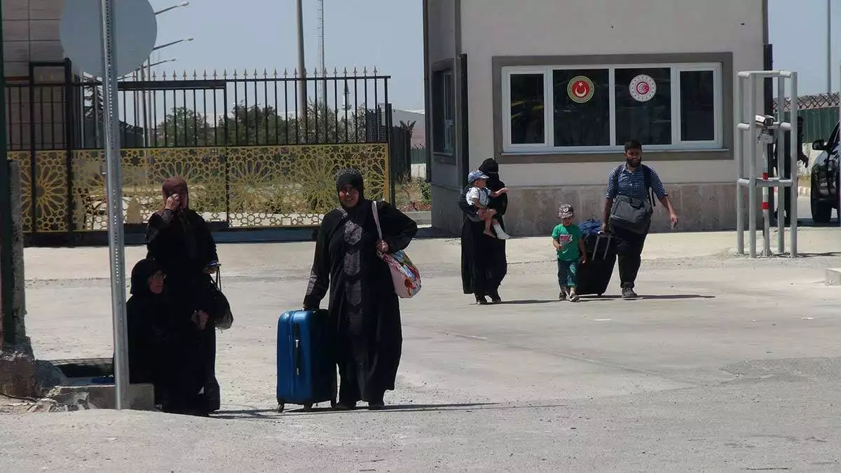 Suriyeliler turkiyeye donmeye basladi - yaşam - haberton