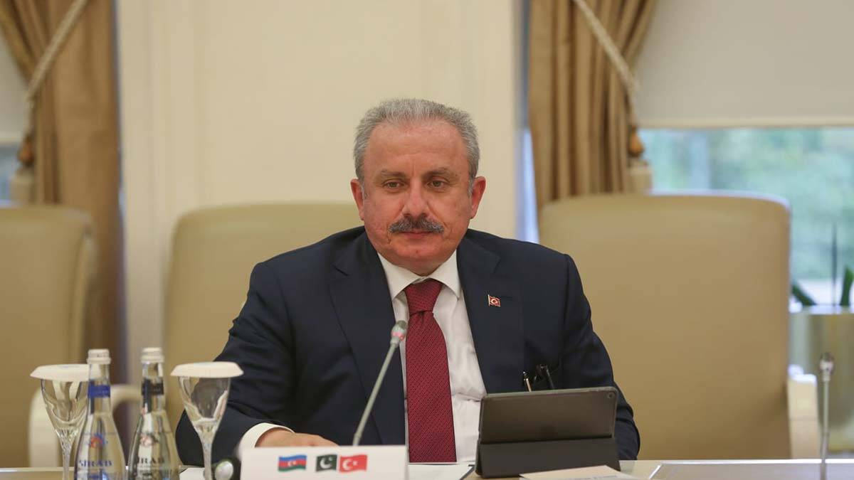 TBMM Başkanı Bakü'de temaslarda bulundu