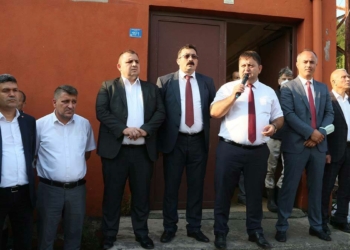 Toplu iş sözleşmesinde sendika haklarını istiyor