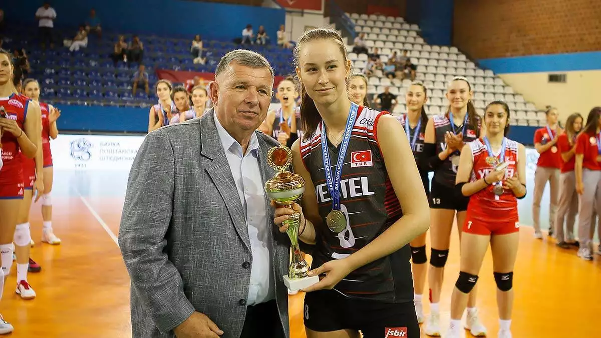 U16 milli takimina sampiyonada gumus madalya 2 - spor haberleri - haberton