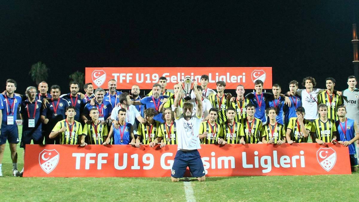 U19 Gelişim Liginde Fenerbahçe 3. oldu