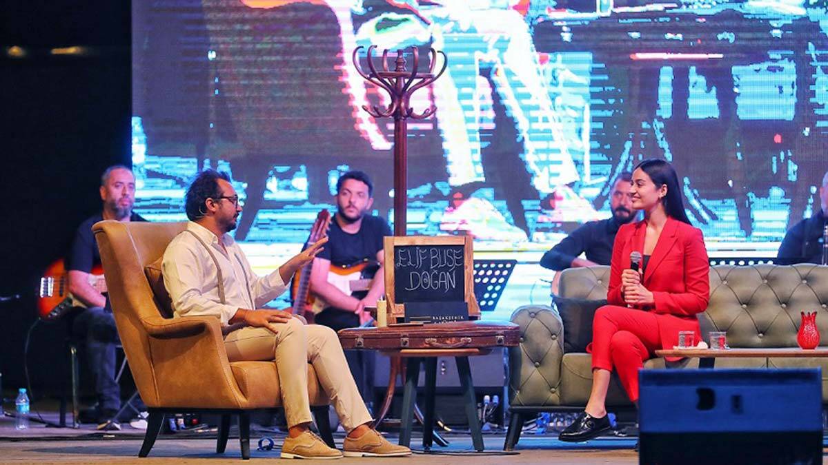 Akademi Akustik ile müzik ziyafeti