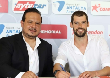 Antalyaspor Andrea Poli ile sözleşme imzaladı
