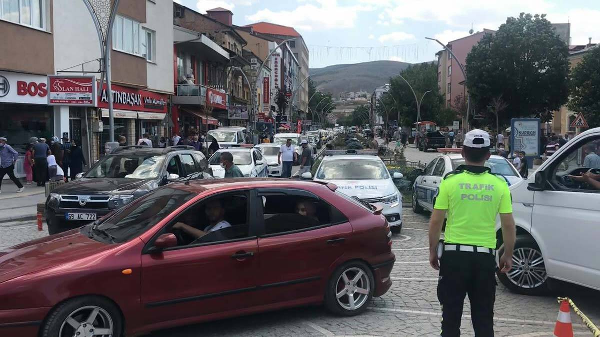 Bayburt'ta gurbetçi yoğunluğu