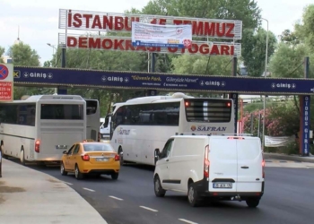 Bayram dönüşü otogarda yoğunluk
