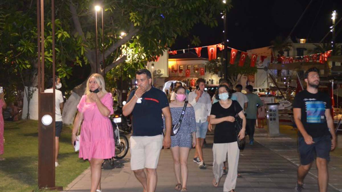 Tatilciler Bodrum'a akın etti