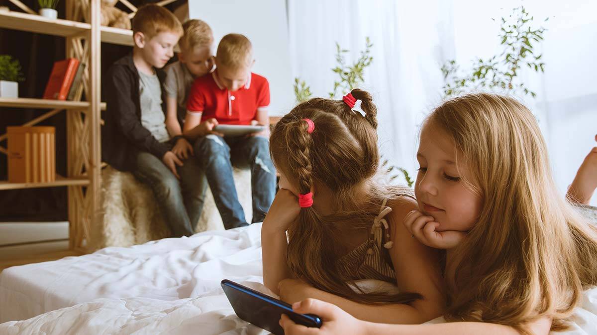 Çocuklarımız teknolojiye bağlı mı bağımlı mı?