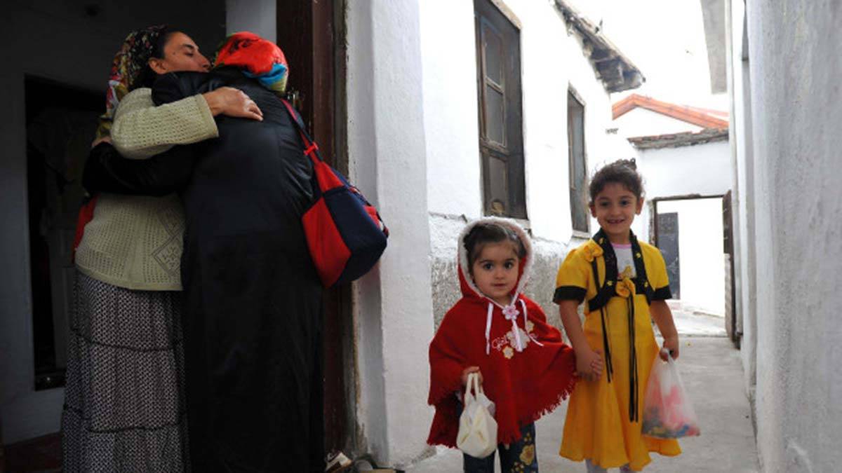 Arifelik; Köy çocuklarının şenliği