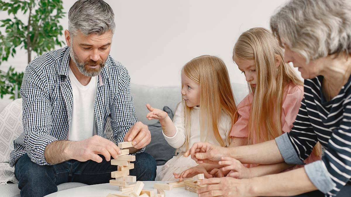 Çocuğunuzla iletişimde kelimelerin gücüne inanın