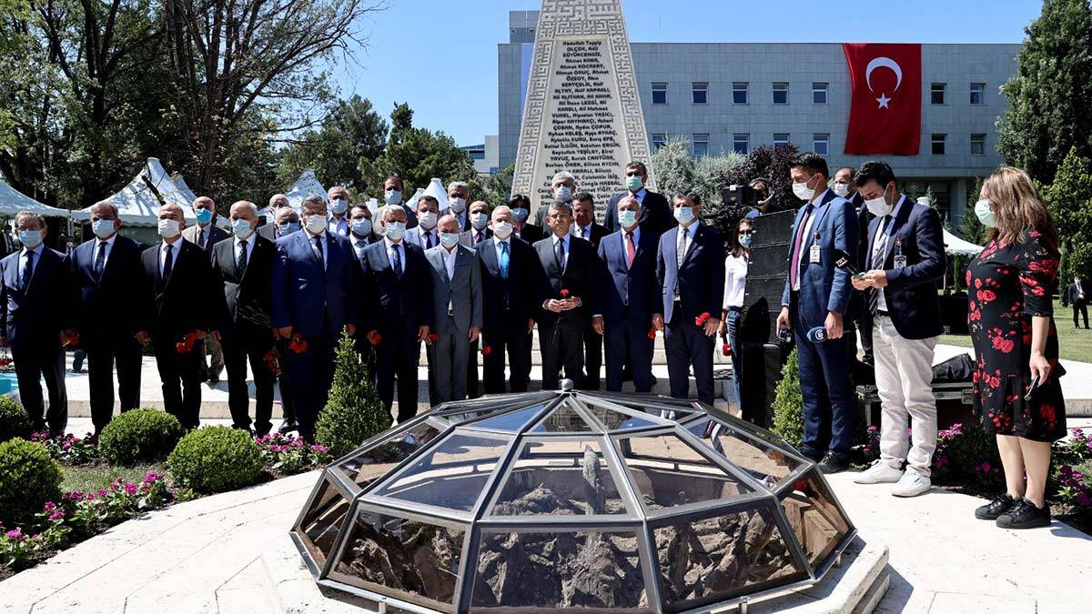 CHP'den TBMM'de 15 Temmuz anması