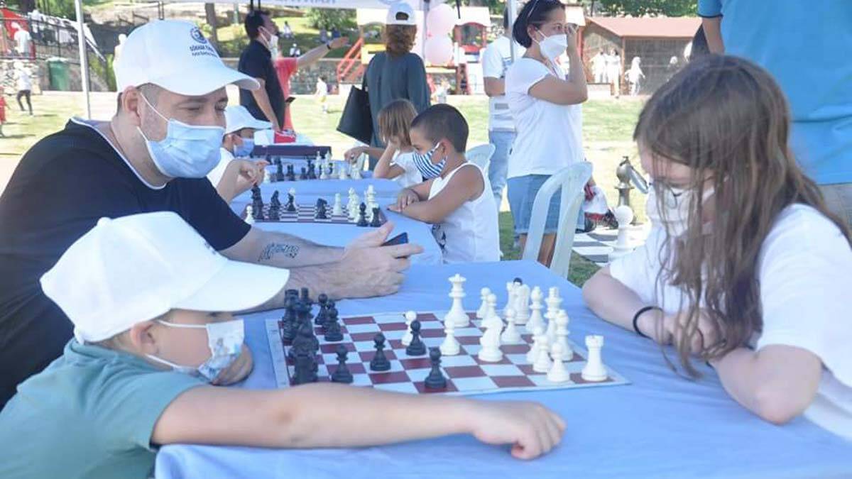 Çocuklara özel mahalle etkinlikleri başladı