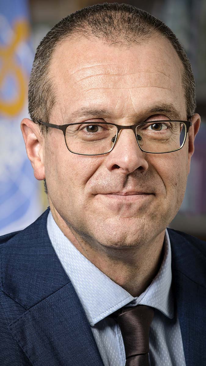 DSÖ'den uyarı: Üç K'dan kaçının: Kapalı, Kısıtlı ve kalabalık ortamlar. İnsanlarla tercihen dış mekanlarda bir araya gelmeye özen gösterin.