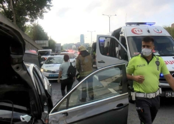 Sarıyer TEM Otoyolu'nda zincirleme kaza