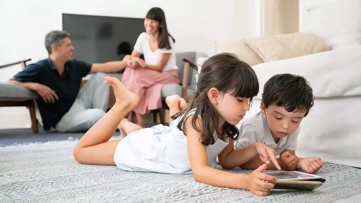 Çocuklarımız teknolojiye bağlı mı bağımlı mı?