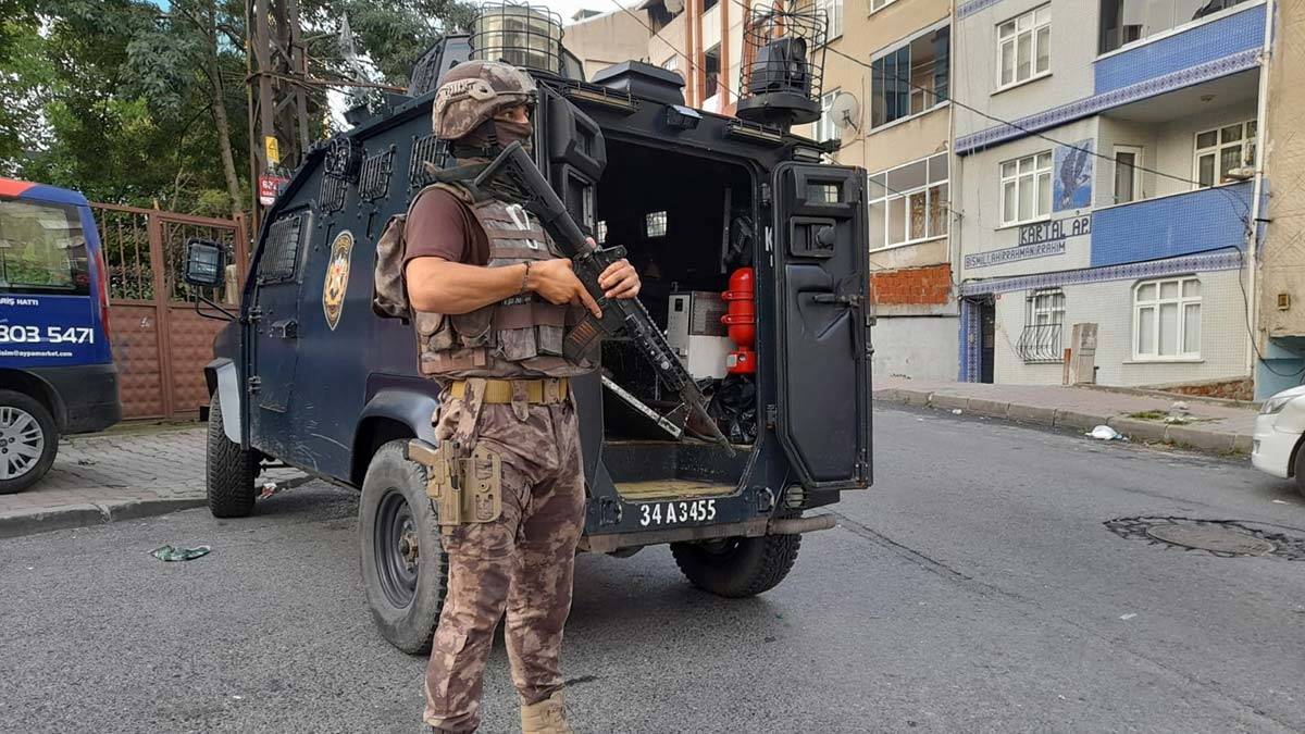 İstanbul'da uyuşturucu operasyonu: Çok sayıda gözaltı