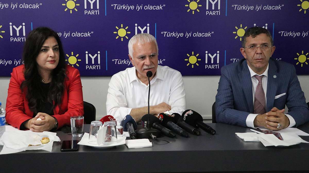 Koray Aydın: Gönlümüzden Meral Akşener geçiyor