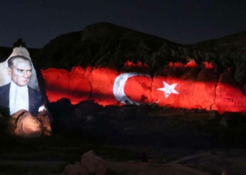 Kapadokya'nın tarihsel geçmişi peribacalarına yansıdı