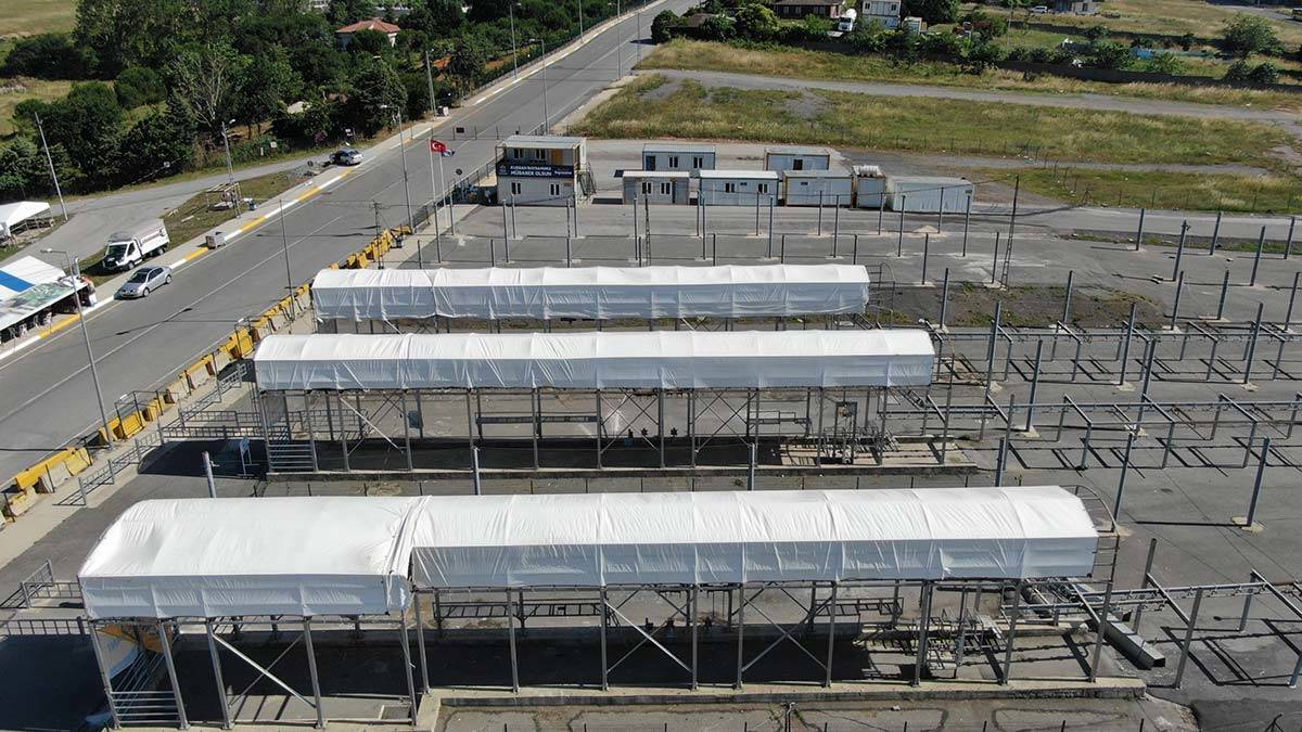 Kurban satış ve kesim yerleri hazır