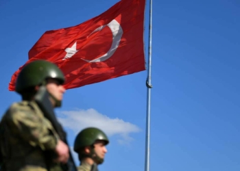 Yunanistan'a geçmeye çalışan PKK'lı 2 terörist yakalandı