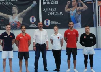 Bakan Kasapoğlu'ndan Olimpik sporculara moral