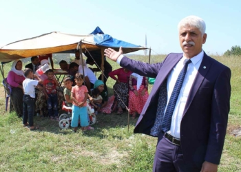 Güzel Parti'nin ilçe başkanlığı çadırda kuruldu