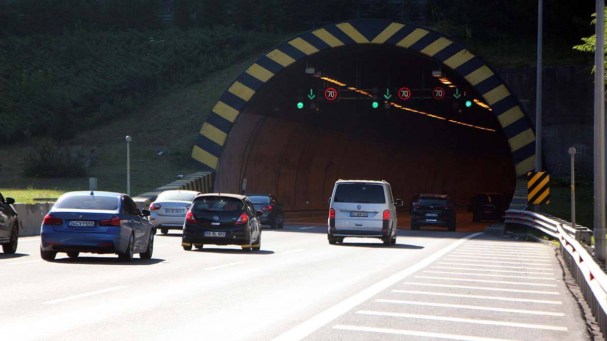TEM yolunun Bolu geçişi rahat