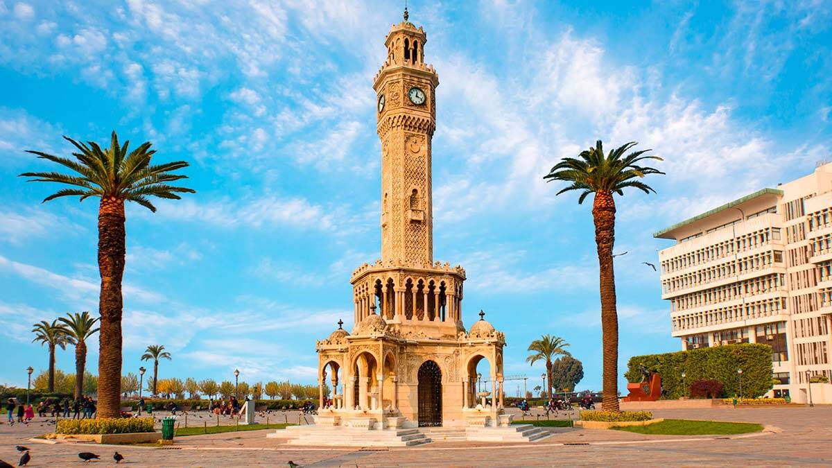 Uber İstanbul ve Ankara'dan sonra artık İzmir'de