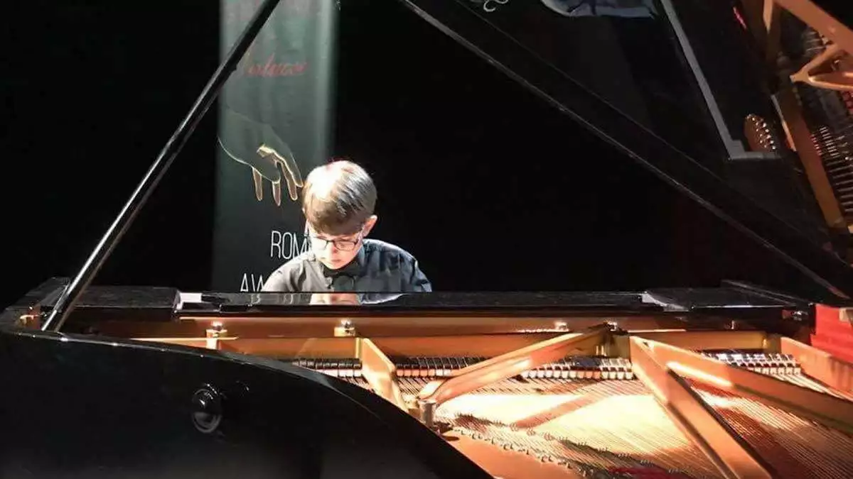 15 yaşındaki piyanist avusturya’da eğitim alacak