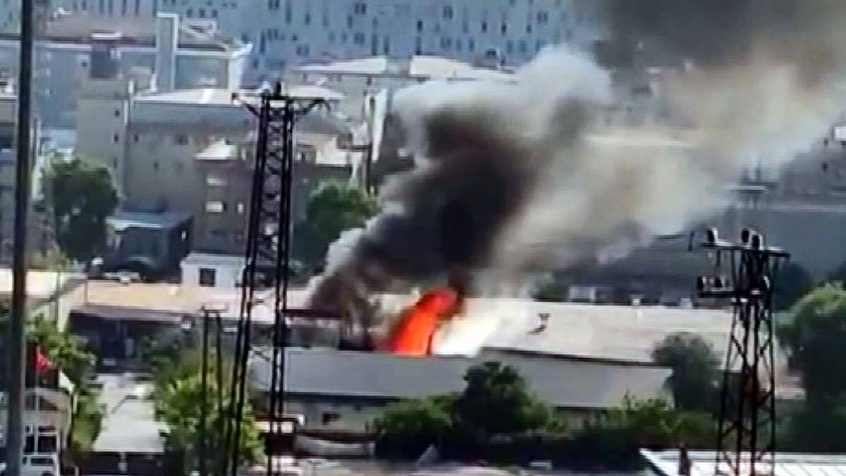 2 sanayi sitesinde yangın paniğe neden oldu