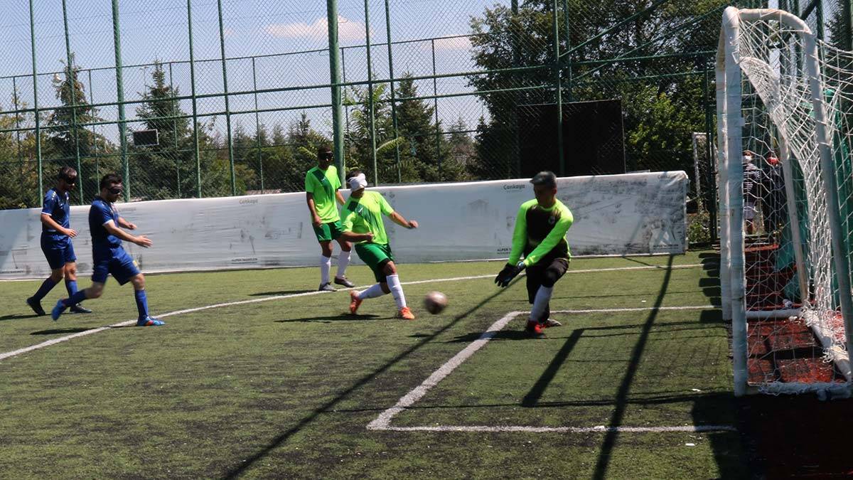 Çankaya Görme Engelliler Spor Kulübü'nün galibiyet sevinci