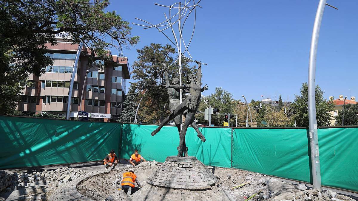 Su Perilerinin Dansı