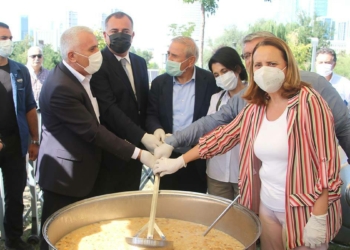 Birlik Aşuresi'nde buluştular