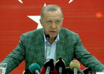 AK Parti'nin kuruluş yıl dönümü etkinlikleri ertelendi_