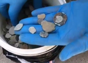 Ankara'da operasyonda 2 bin 30 tarihi sikke ele geçirildi_