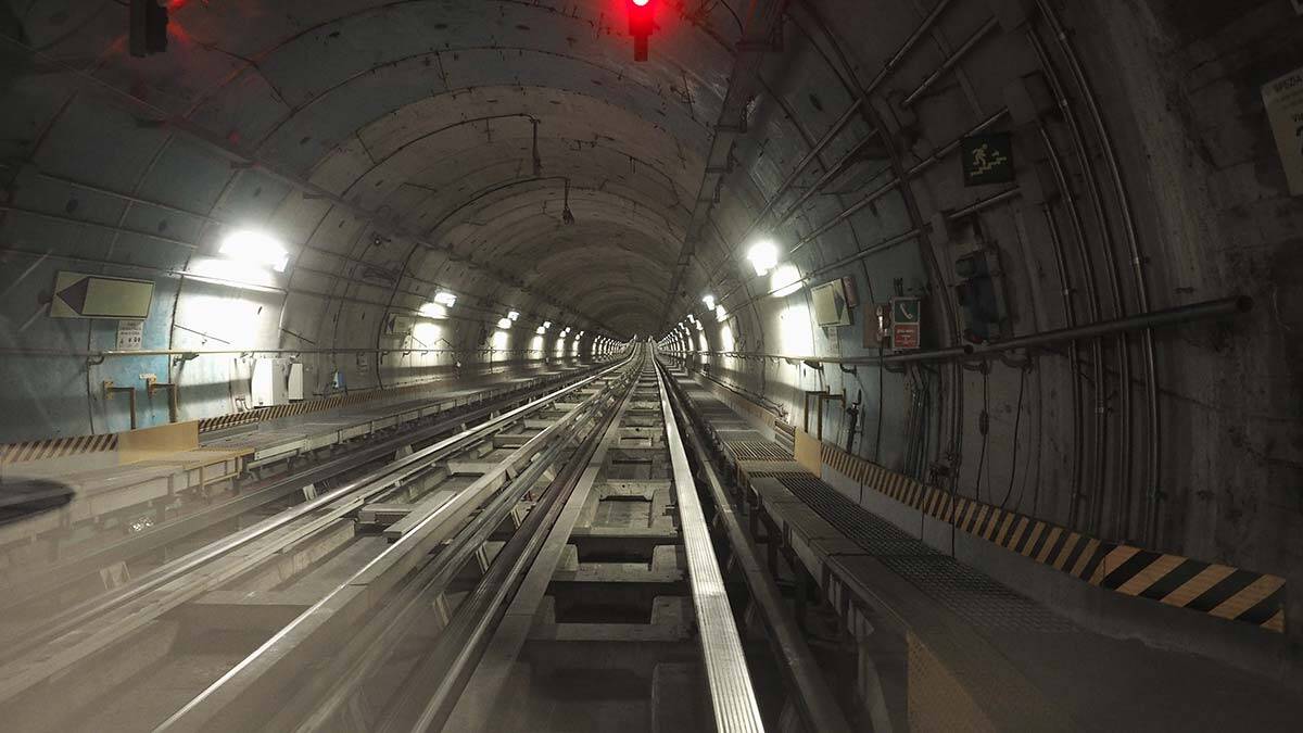 Bakanlık açıkladı: Peronlarda hasar oluşmadı