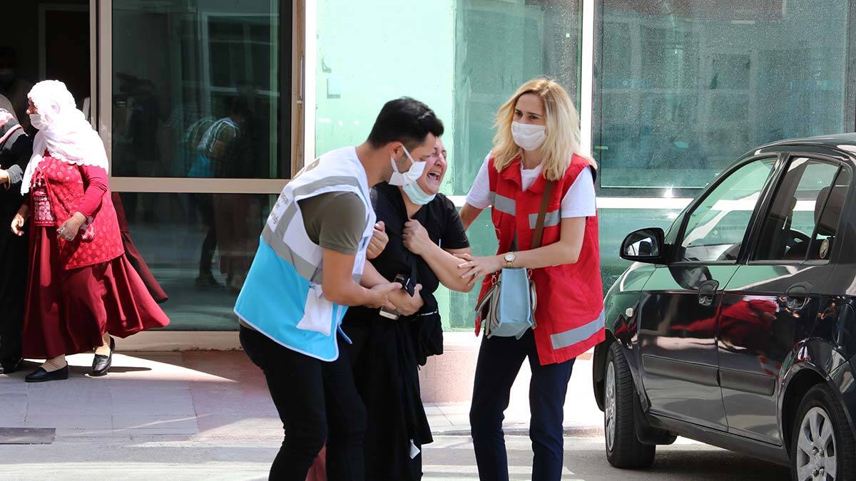 Balıkesir'de kaza: 15 ölü, 17 yaralı