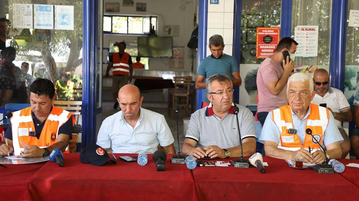 Belediye başkanları yangın bölgesinde_