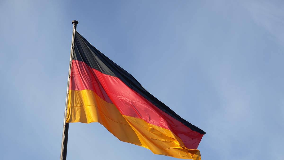 Berlin'de elçilik çalışanına casusluktan gözaltı