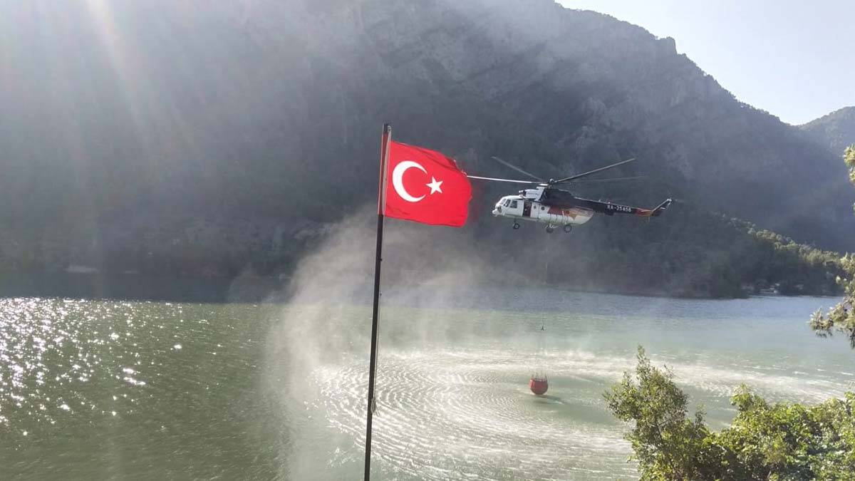 Bucak yangını 21 saat sonra kontrol altında