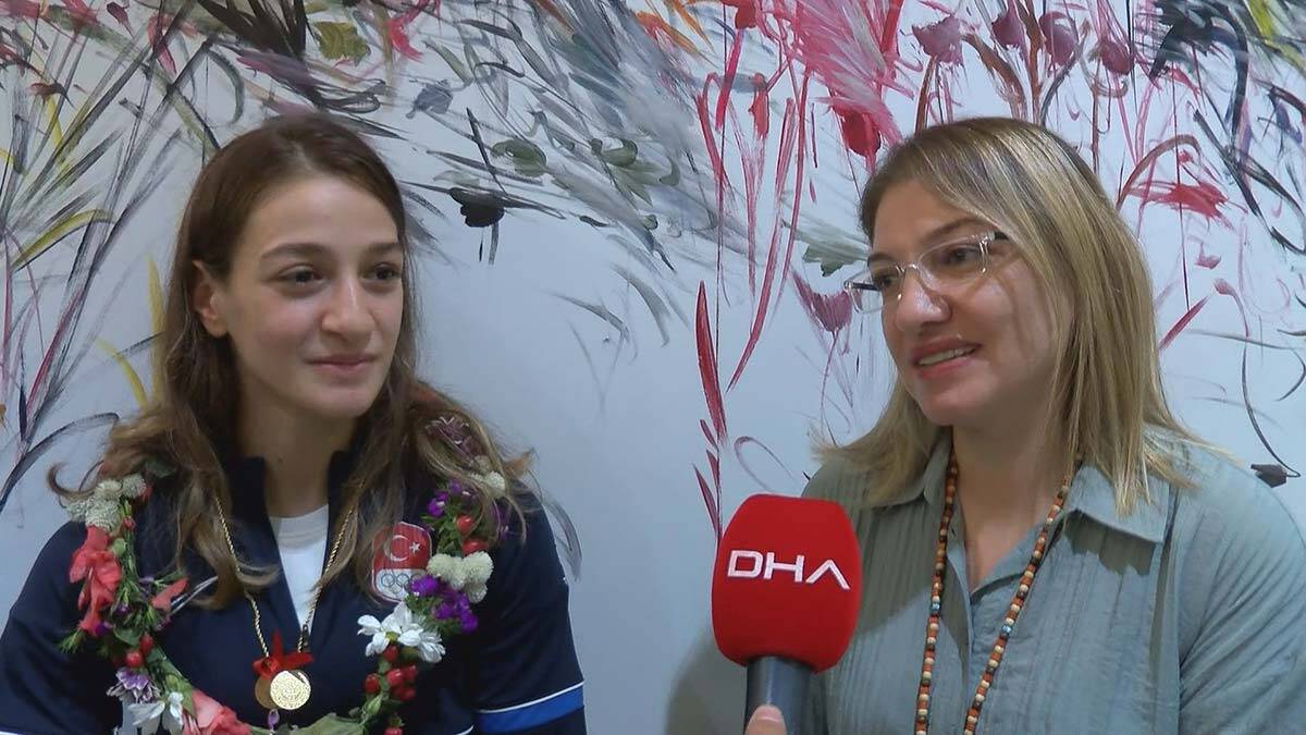 Buse Naz Çakıroğlu: Renginin altın olmasını çok isterdim