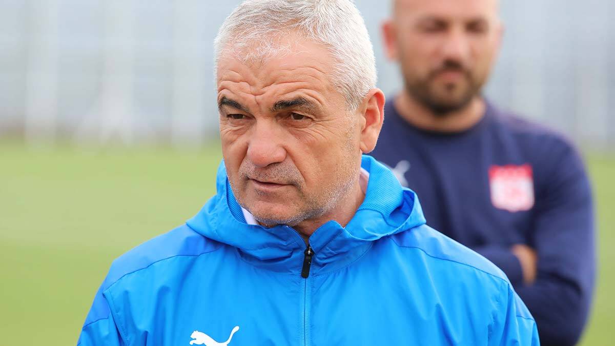 Çalımbay: Her zaman önce Türkiye için oynuyoruz