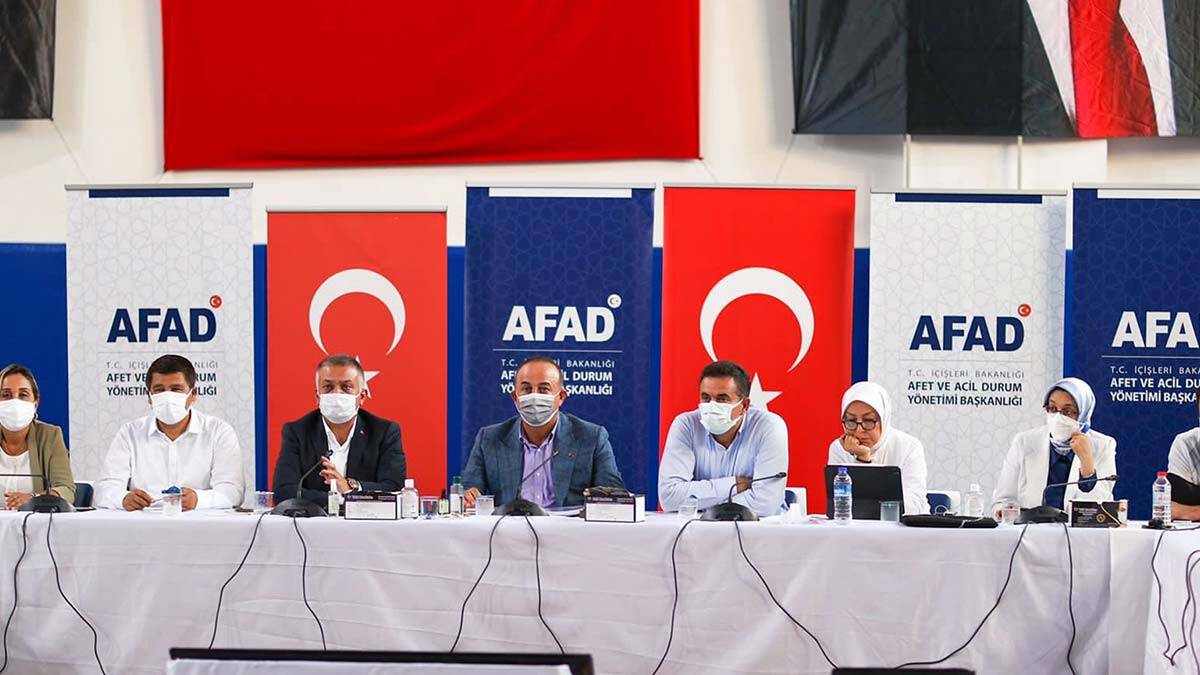 Çavuşoğlu Manavgat'ta AFAD toplantısında