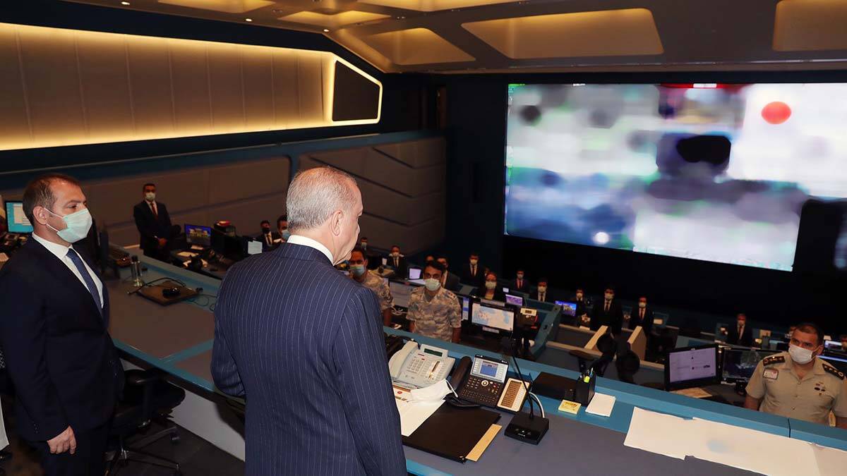 Cumhurbaşkanı Erdoğan Kriz Merkezi'nde